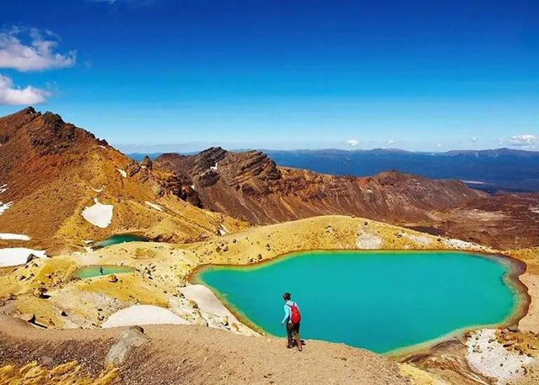 10 Breathtaking Natural Wonders To Discover In New Zealand 8