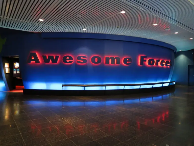 Explore The Natural And Cultural History Of New Zealand At Te Papa Tongarewa Museum 7
