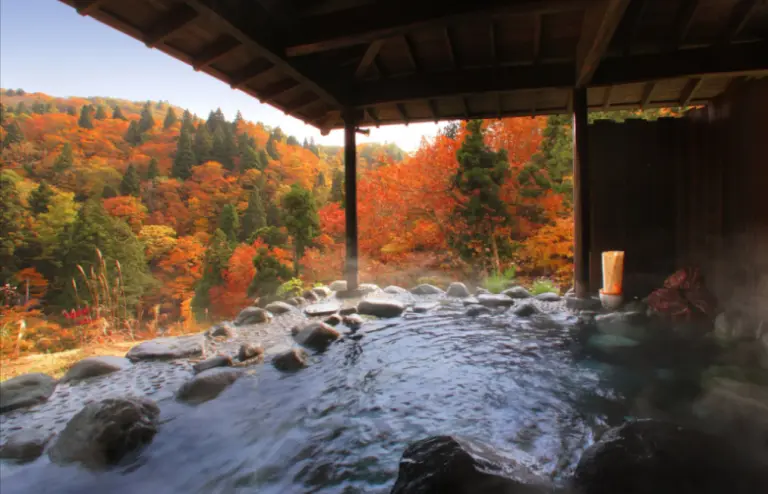 8 Most Wonderful Hot Springs In Japan 4