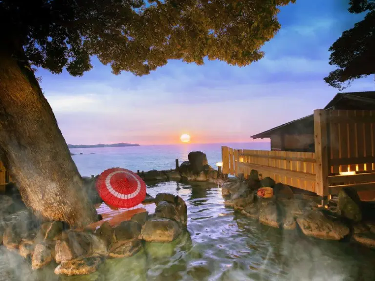 8 Most Wonderful Hot Springs In Japan 8