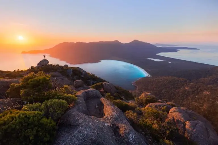 Discover Freycinet 1