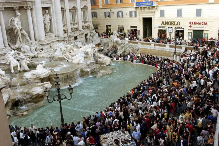 The World's Most Disappointing Tourist Attractions (ranked By Real Travelers) 5