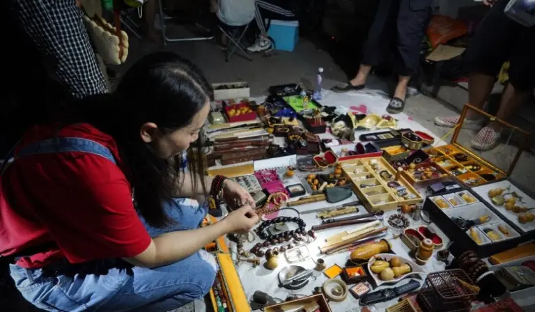 A “ghost Market” Hidden In Beijing 3