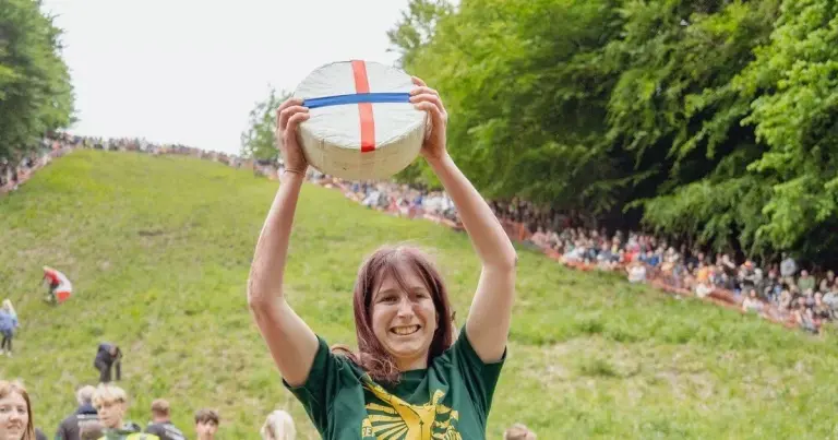 Cheese Rolling In Gloucestershire 5